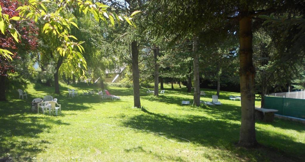 Hotel Les Barnieres Guillestre Zewnętrze zdjęcie