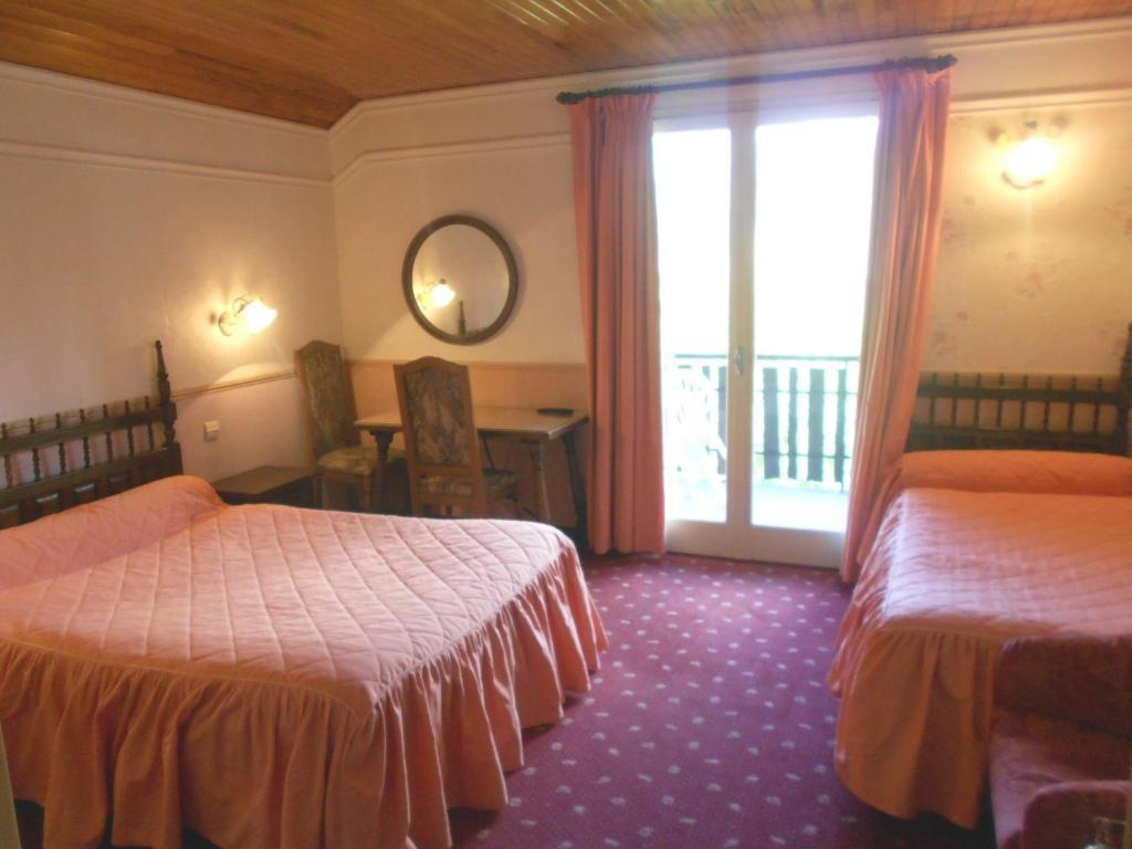 Hotel Les Barnieres Guillestre Pokój zdjęcie